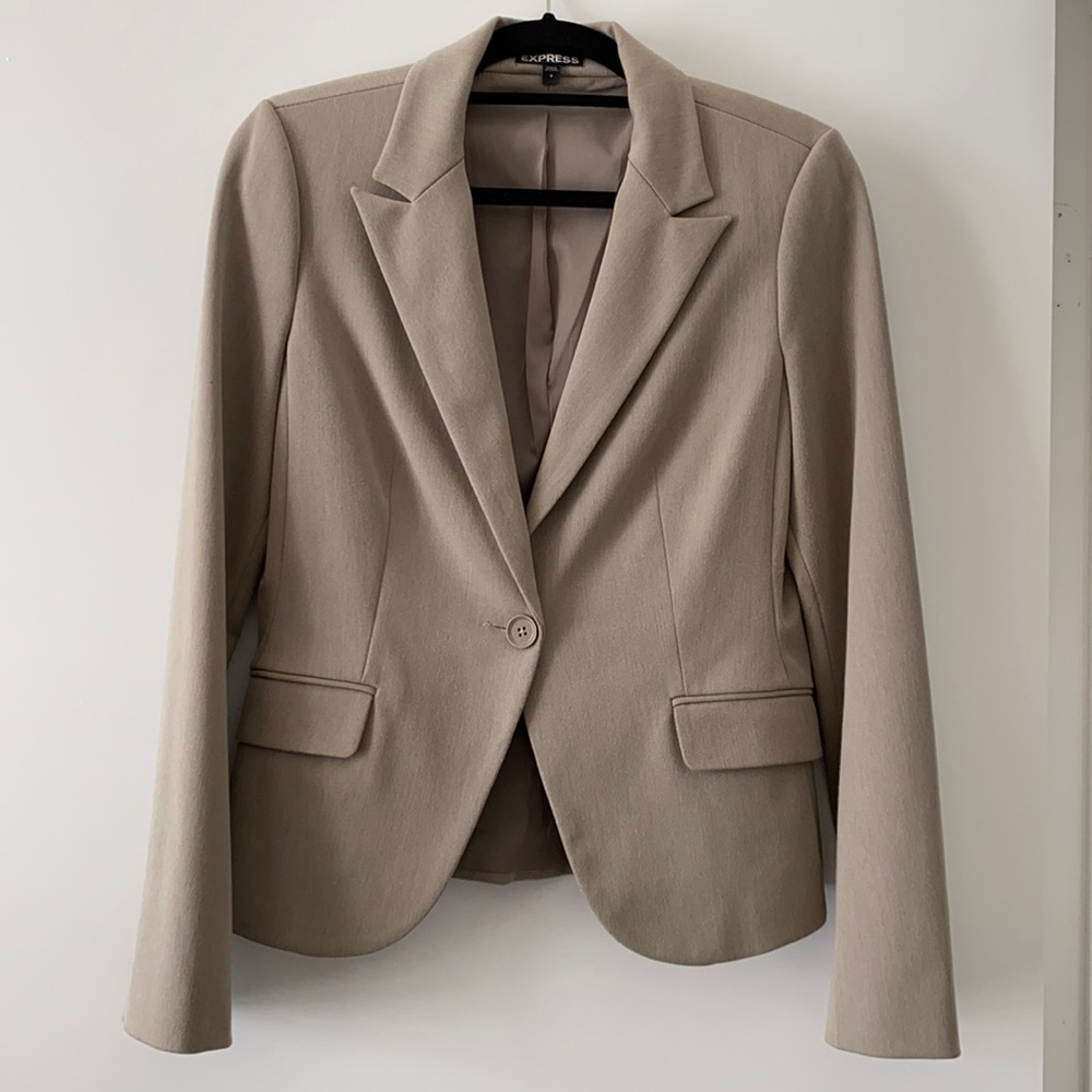 EXPRESS | Single Button Suit Jacket 🧥